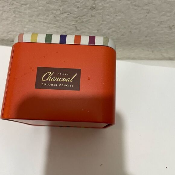 1 Fossil Collectible Presentation Genuine Display Gift Watch Tin Box - Picture 4 of 4